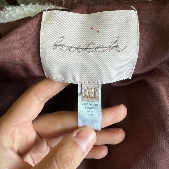 Hutch Juni Checkered Belted Teddy Coat - Picture 6 of 8